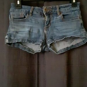 BULLHEAD JEAN SHORTS